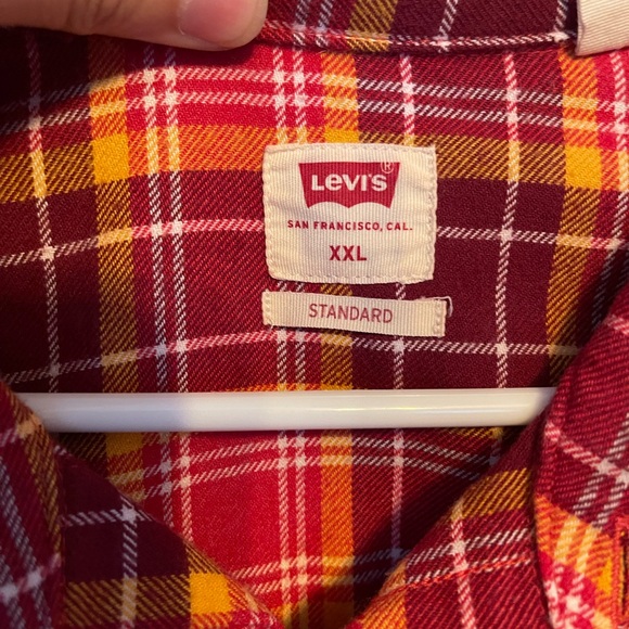 LEVIS men’s standard flannel button down with pearled buttons - Picture 5 of 6